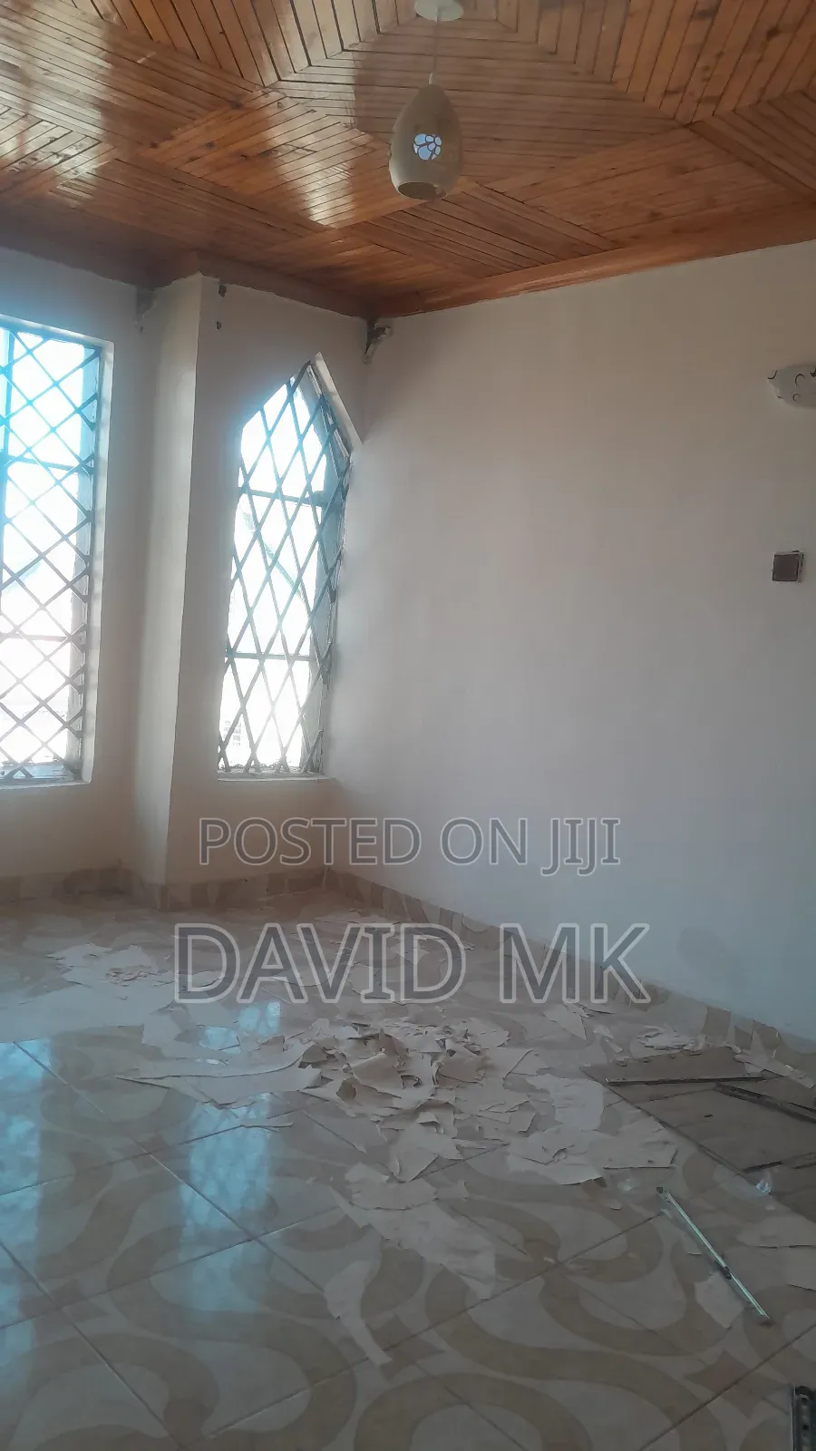 3bdrm Apartment in Nasra, Komarock for rent