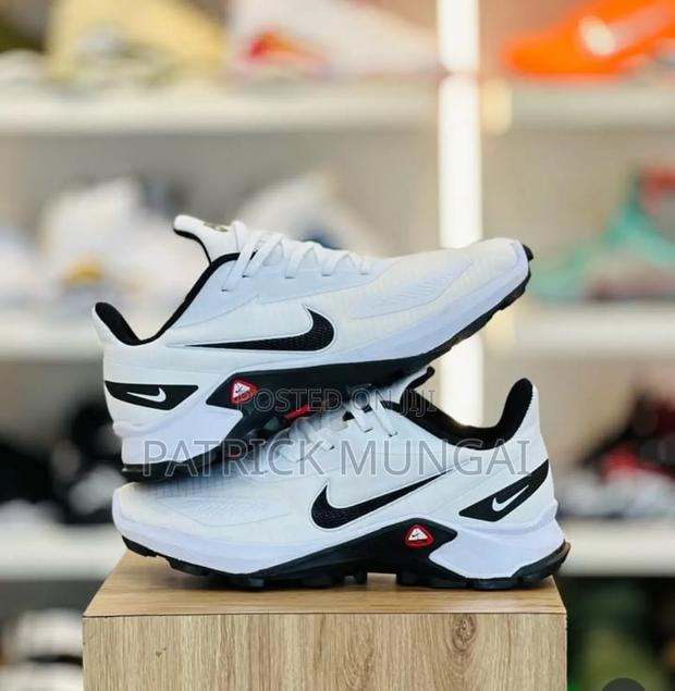 Nike Acg Sports Shoes - main view