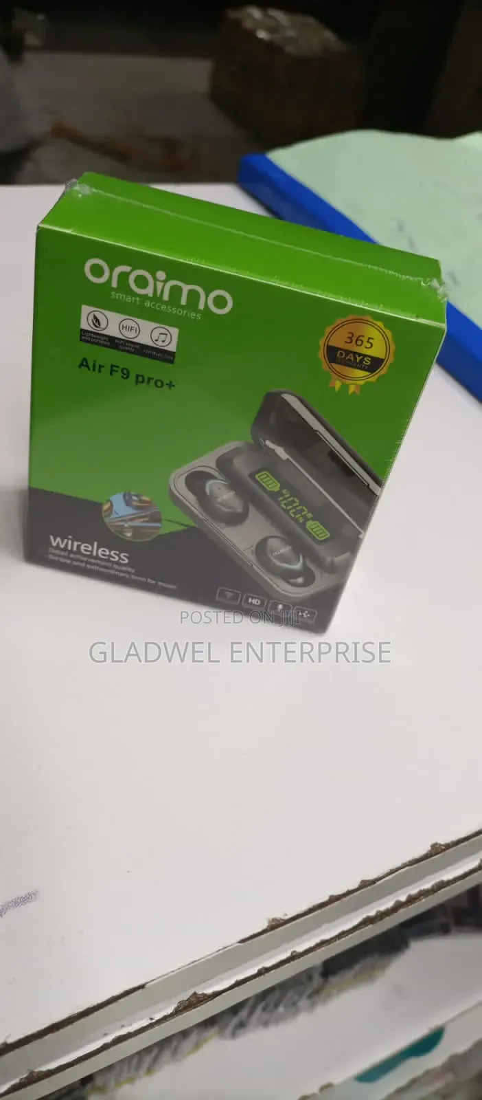 Oraimo Wireless Ear Pod the Best Quality With a Cool Sound