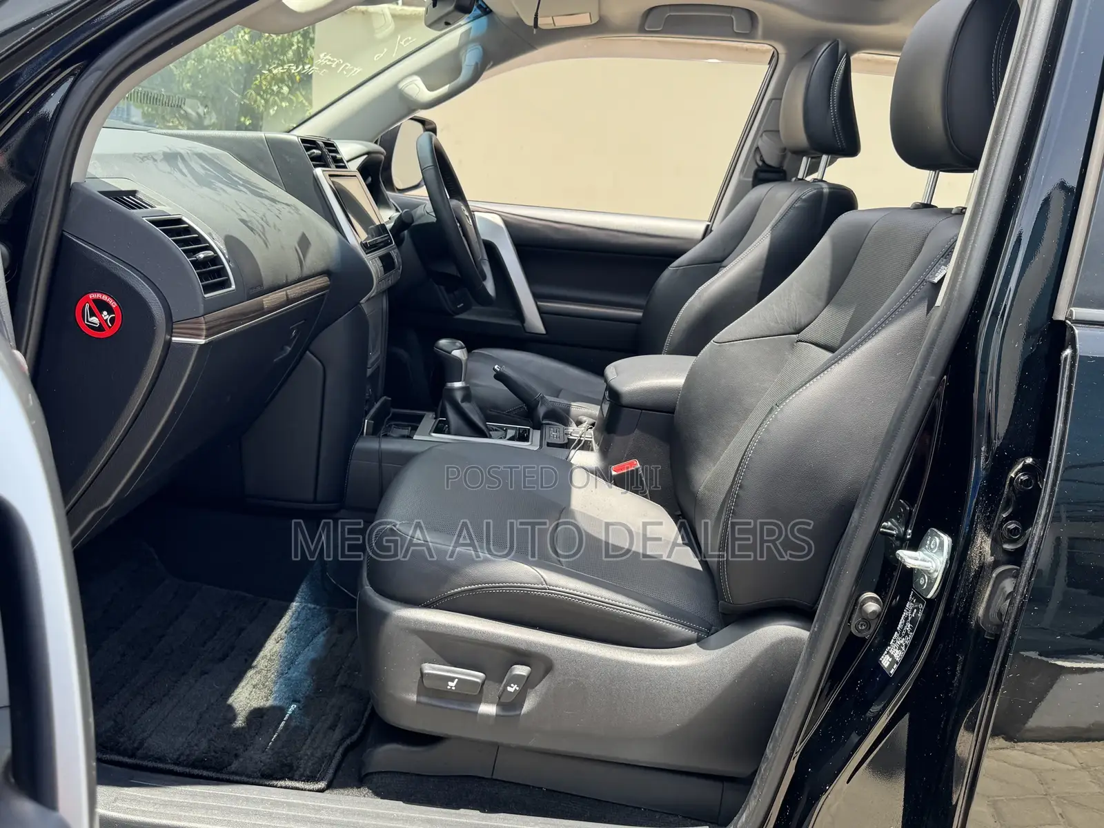 Toyota Land Cruiser Prado 2018 Black