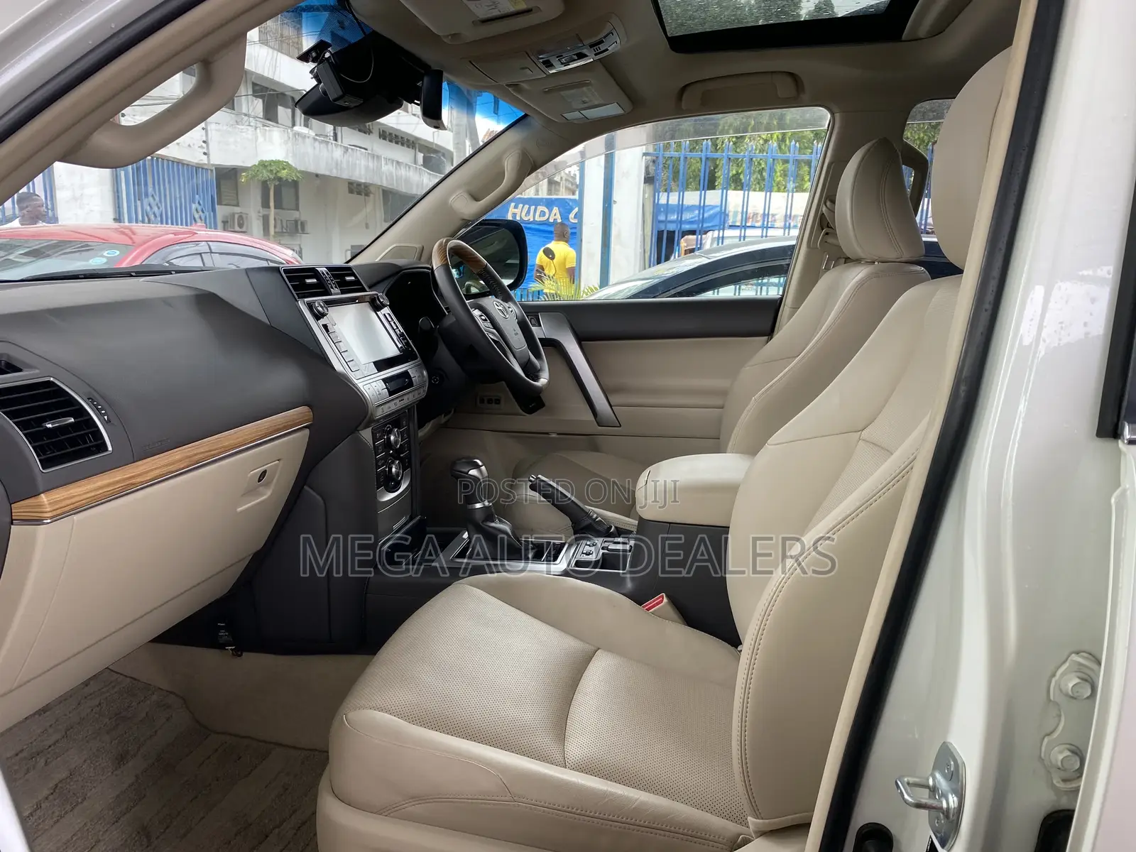 Toyota Land Cruiser Prado 2018 Pearl
