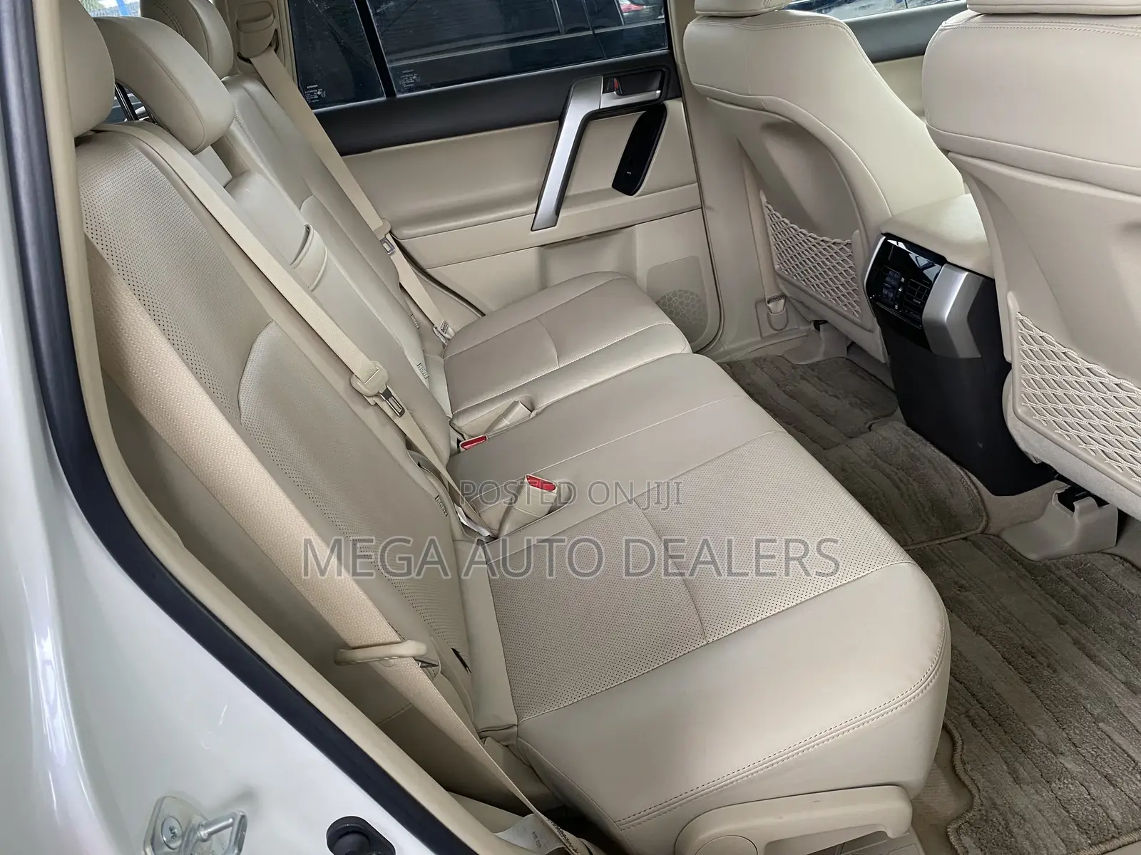 Toyota Land Cruiser Prado 2018 Pearl