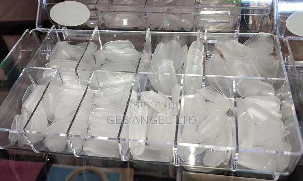 Stick-on Nails (Clear) - main view