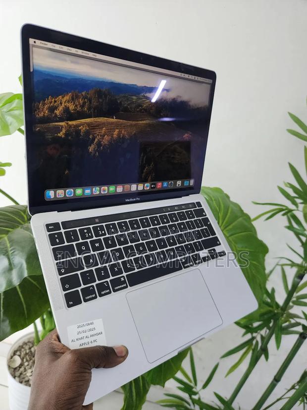 Laptop Apple MacBook Pro 2020 32GB Intel Core I7 SSD 512GB - thumbnail 2