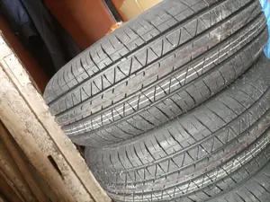 215/70r15 H/T Maxtrek Tyres