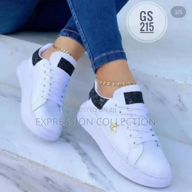 Ladies Quality Sneakers - thumbnail 2
