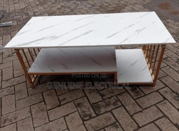 Nesting Table - main view