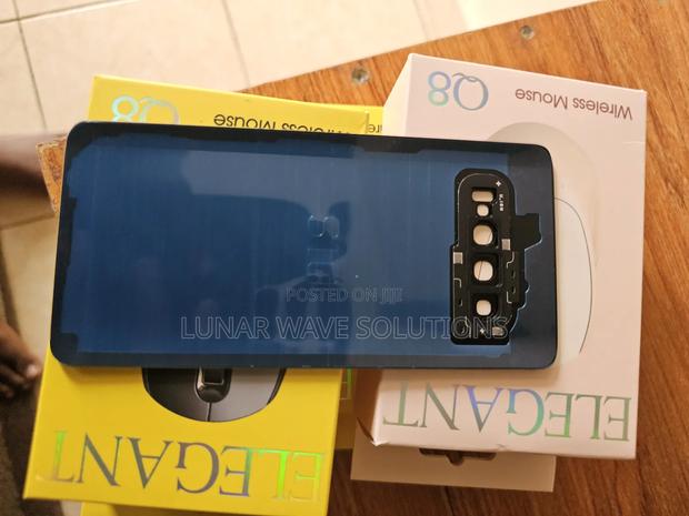 Samsung S10 Back Glass/Battery Cover - thumbnail 2