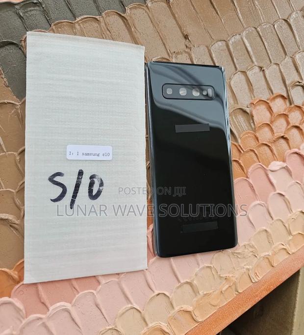 Samsung S10 Back Glass/Battery Cover - main view
