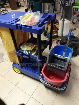 Leasing Cleaning Trolley