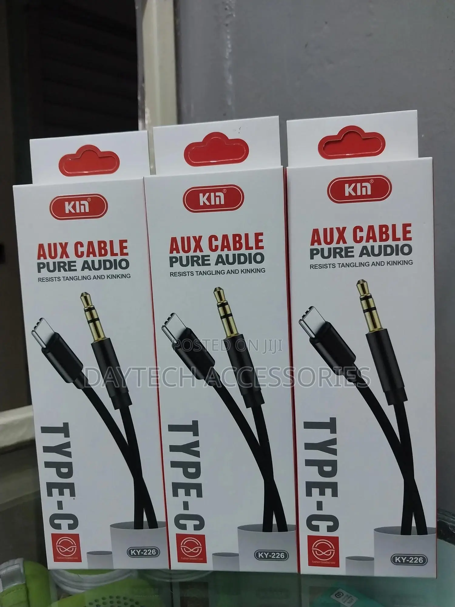 Type-C to 3.5mm Audio Aux Cable