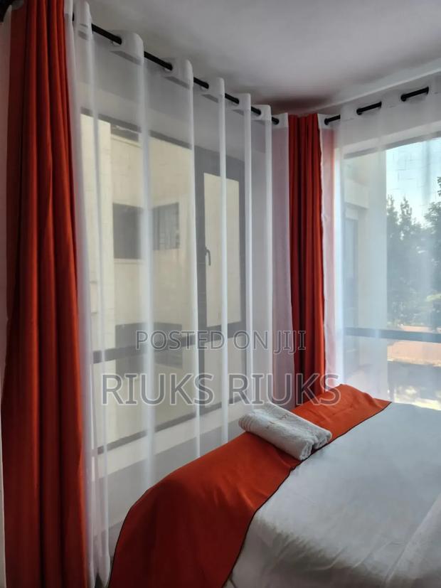 Furnished One Bedroom Airbnb Apartment Near TRM