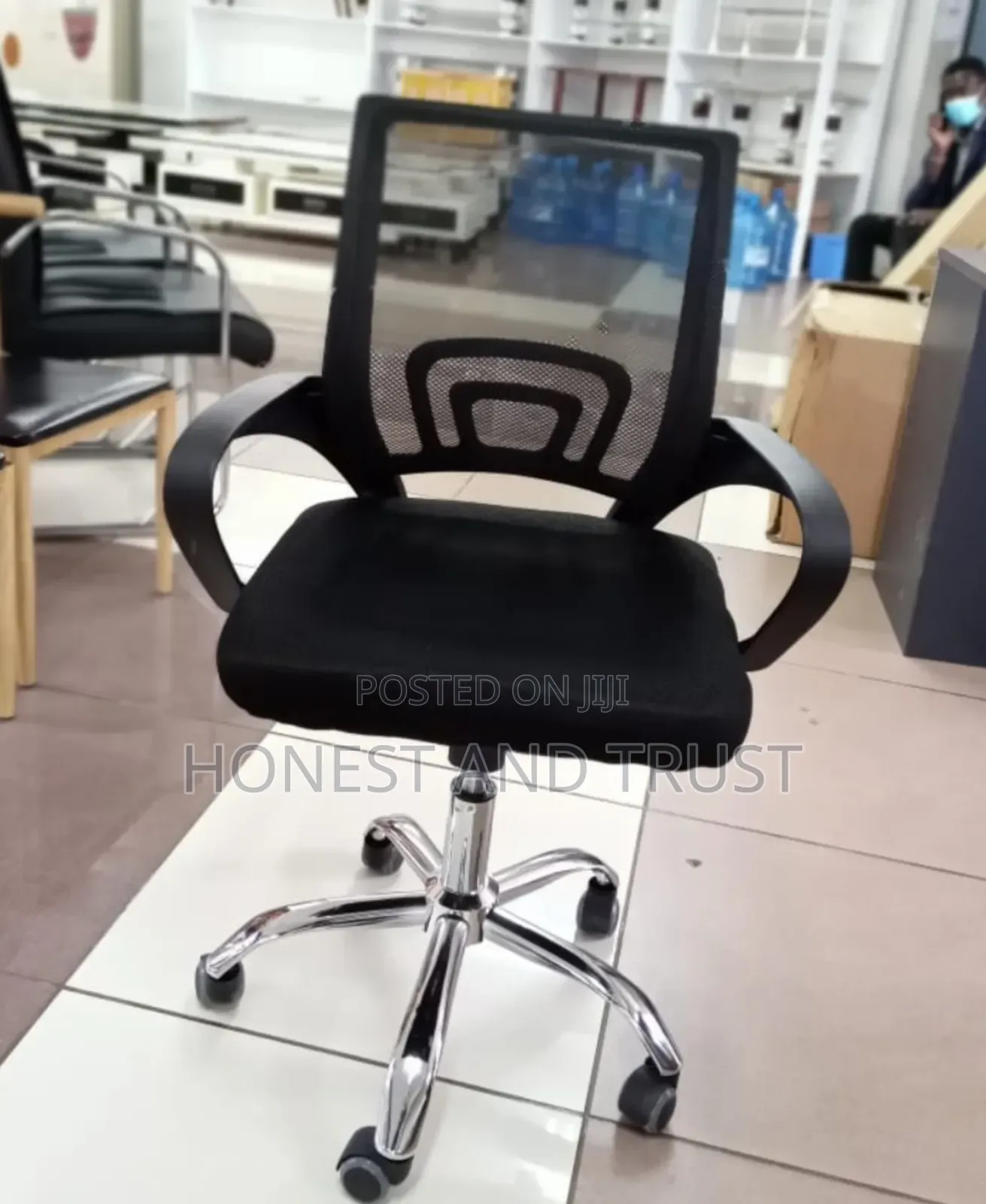 Assembled Secretarial Chair