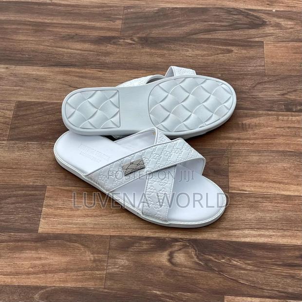 Unique Open Shoes - main view