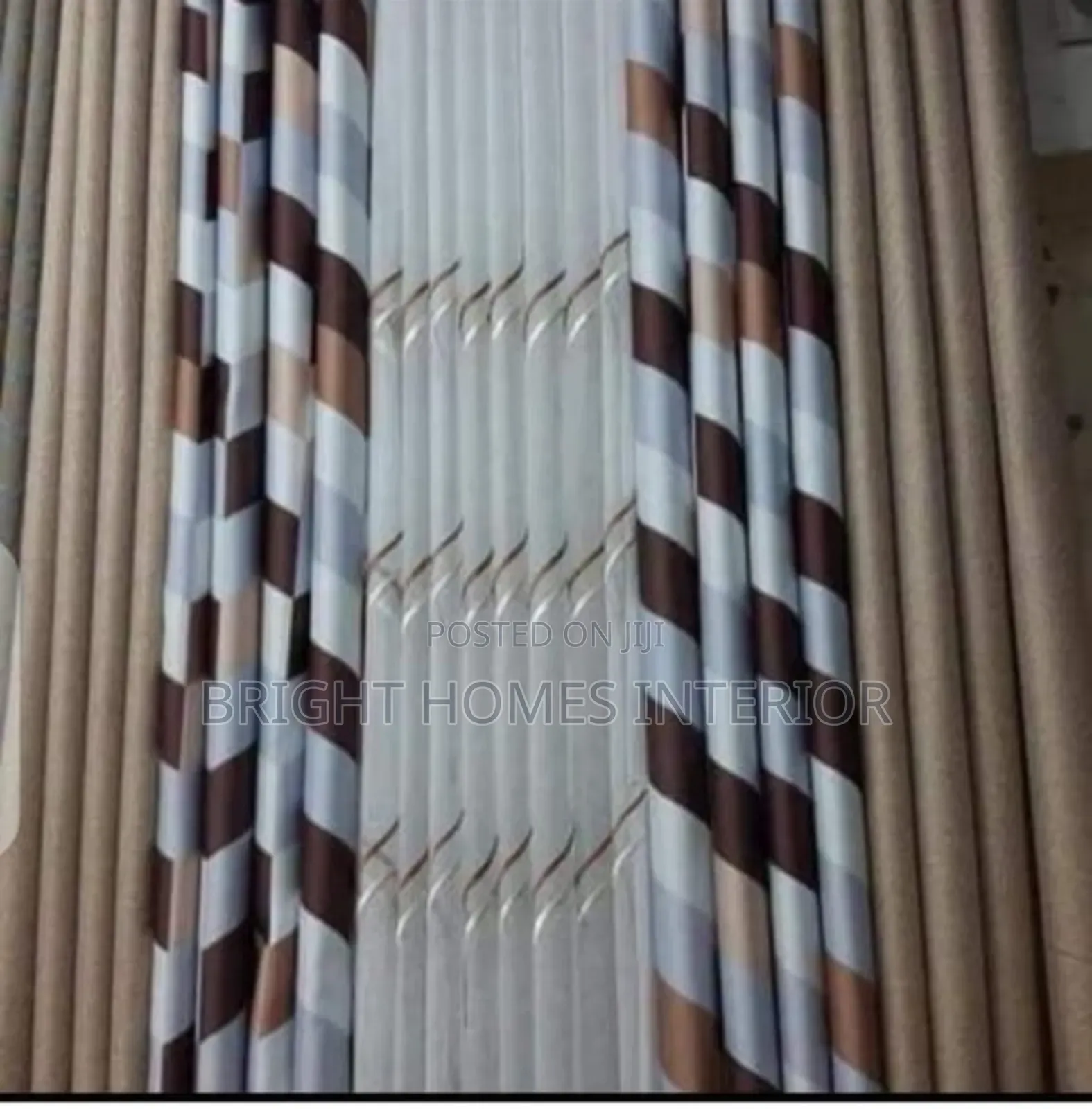 Brown Pattern Heavy Curtain Available