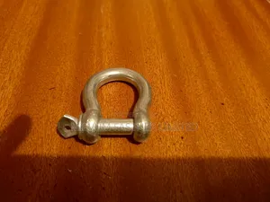 Bow Shackles