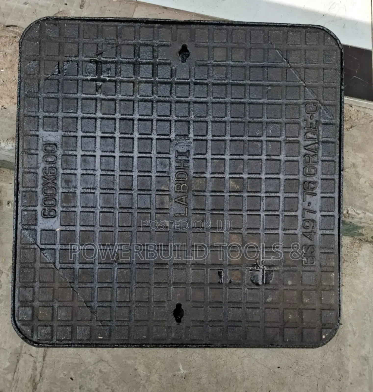 Cast Iron Manhole Cover 450mm by 600mm /Inspection Chambers
