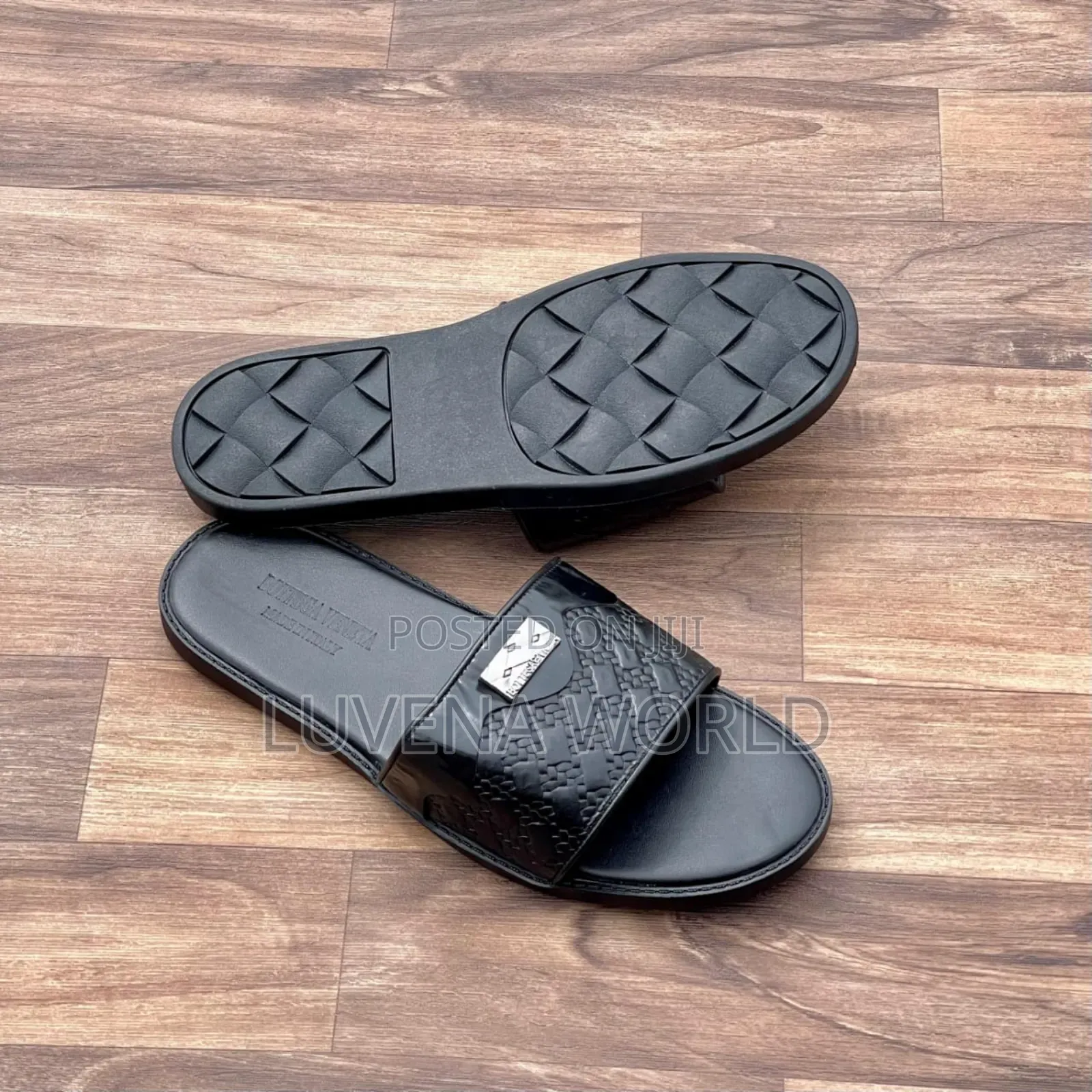 Veneta Slides