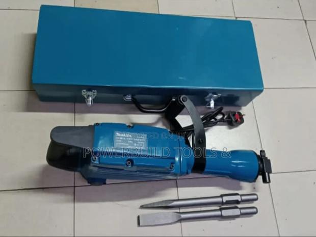 Makita Demolition Breaker 2600w