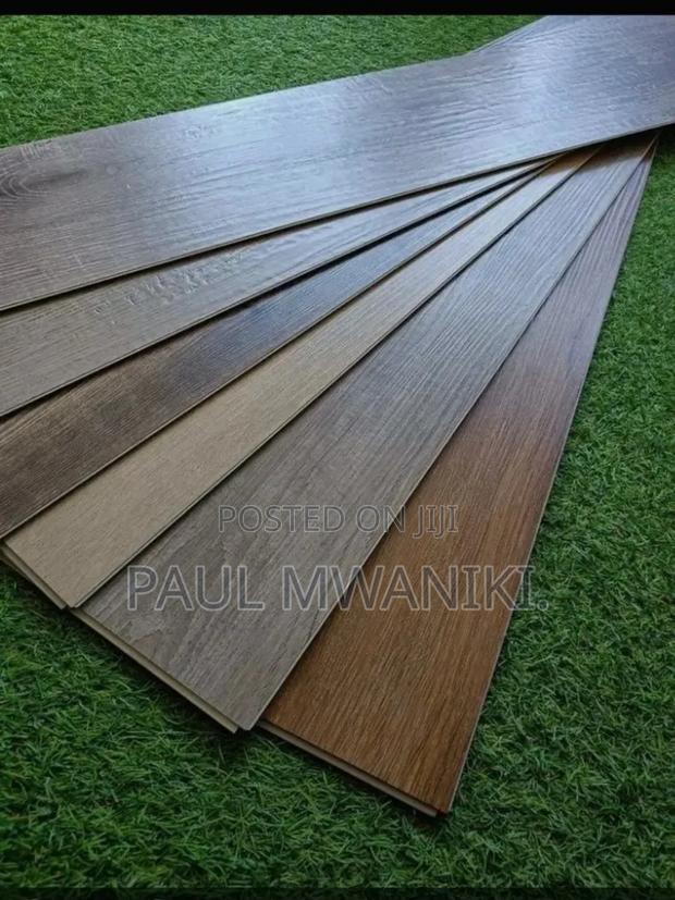 Luxury Spc Flooring Planks, Spc Tiles - thumbnail 2