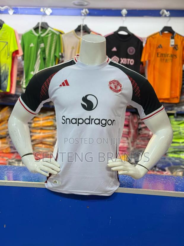 Football Attire Original - thumbnail 3