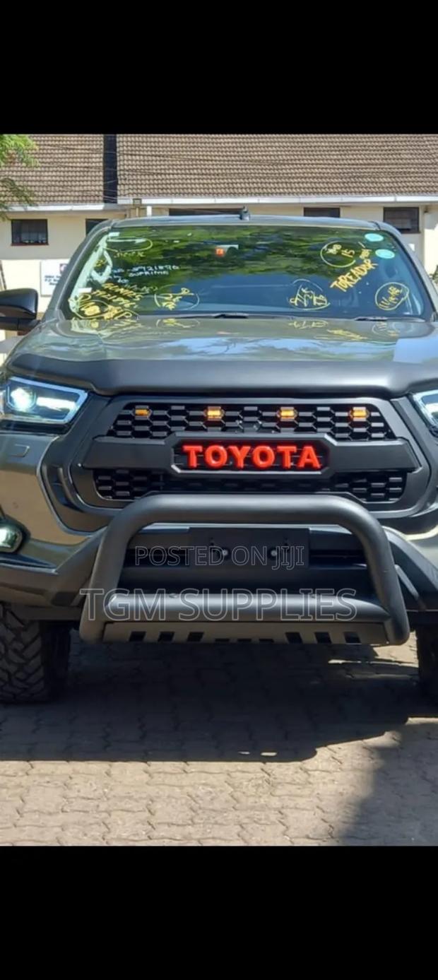 Front Nudge Bull Bar Hilux Revo/Rocco