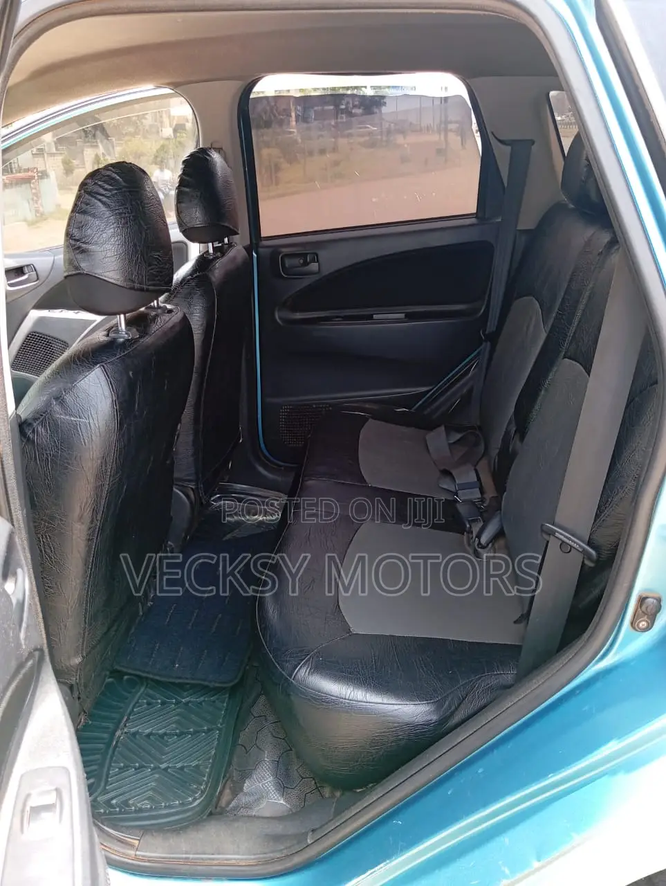 Mitsubishi Colt 2011 Blue