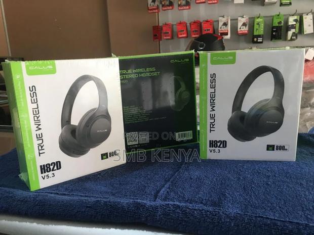 Headphones H82d