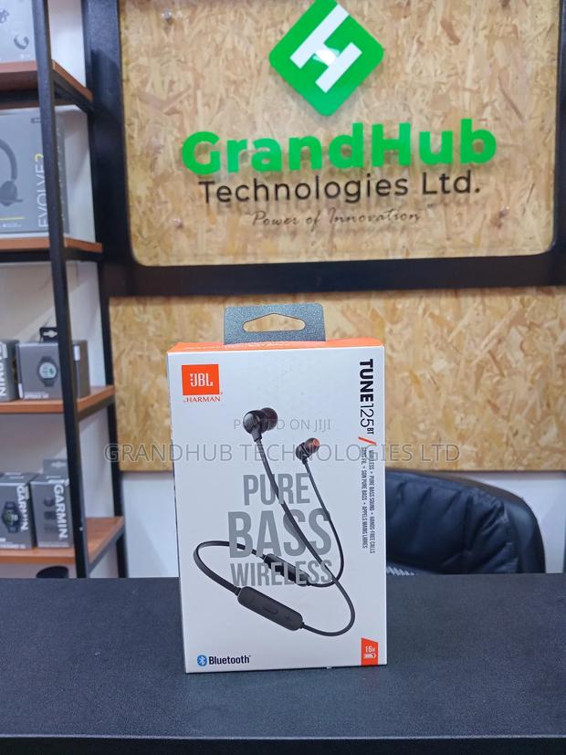 JBL Tune 125bt Bluetooth Earphones