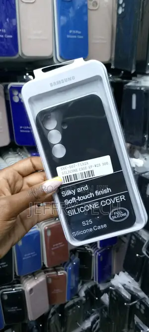 Samsung Galaxy S25 Silicone Back Case Shockproof