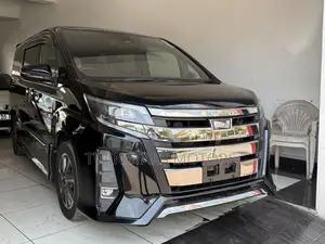 Toyota Noah 2.0 FWD (7 Seater) 2018 Black