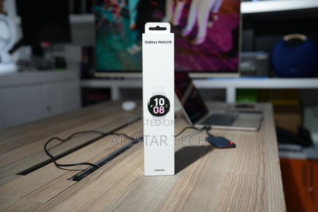 Samsung Galaxy Watch 5 - thumbnail 2