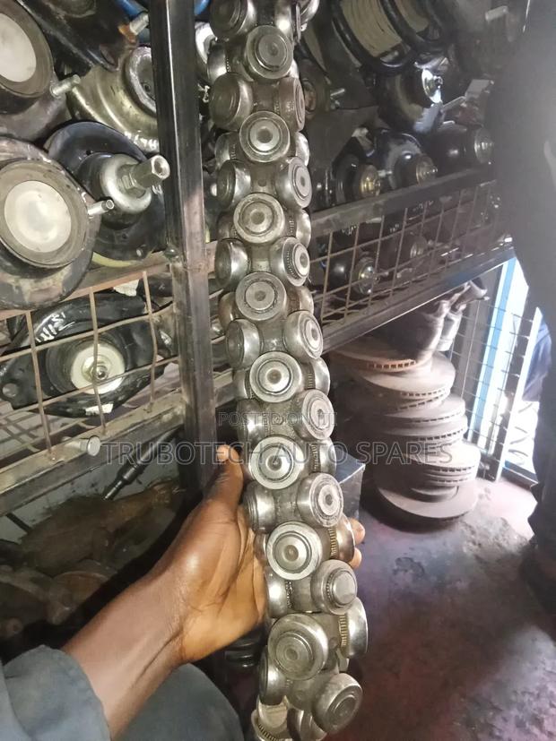 Nissan X-Trail Drive Shaft Cross Belling