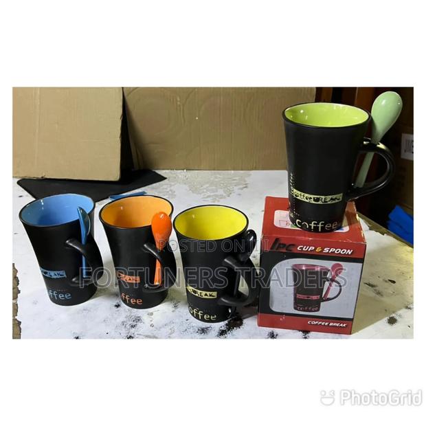 300 Ml Ceramic Mug and Spoon