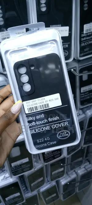 Silicone Case Cover for Samsung S24 Ultra, Black