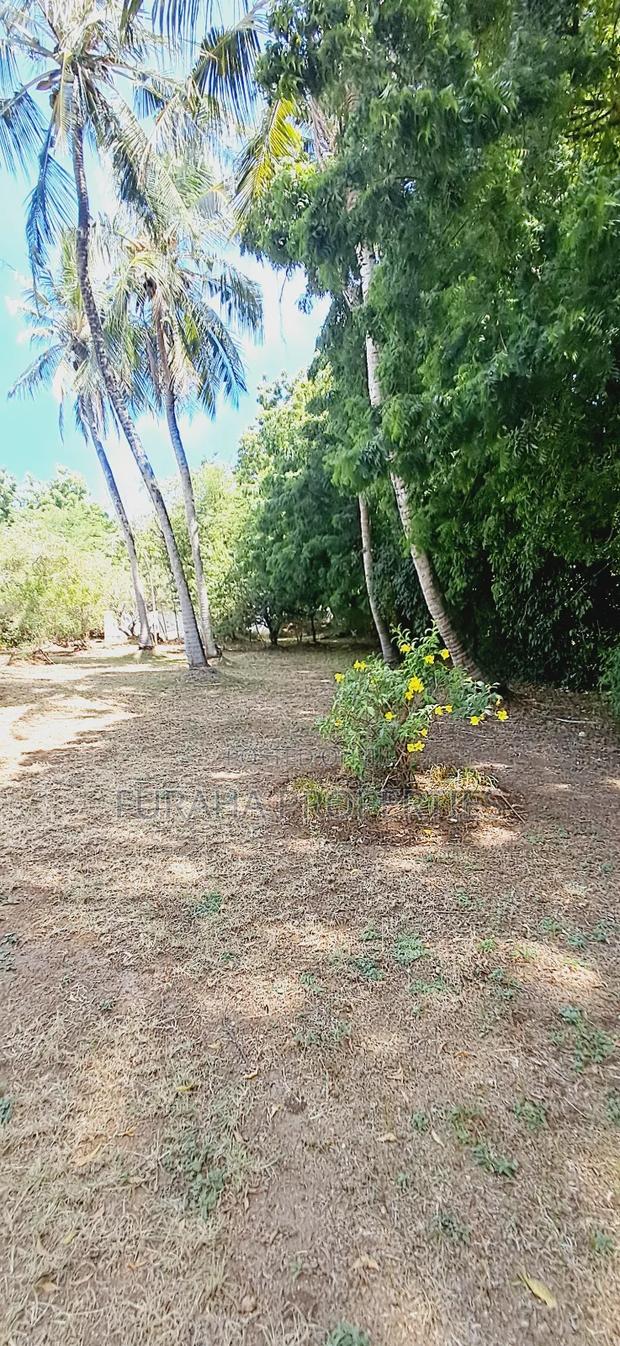 For Sale One Acre Land Nyali - thumbnail 3