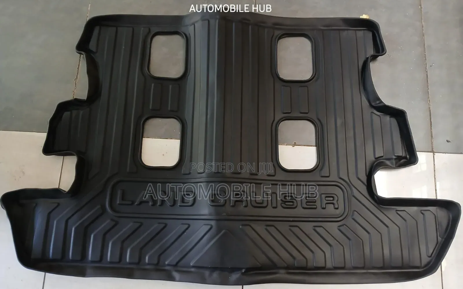 Toyota Landcruiser Lc200 Boot Mat - V8 Boot Mat