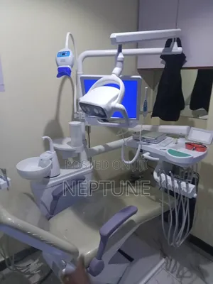 Dental Chair/Dental Unit