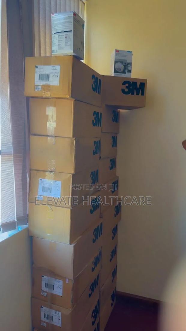 N95 8210 3m Mask Orginal - thumbnail 2