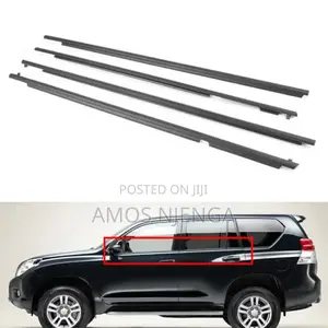 Prado 150 Weather Strips With Chrome