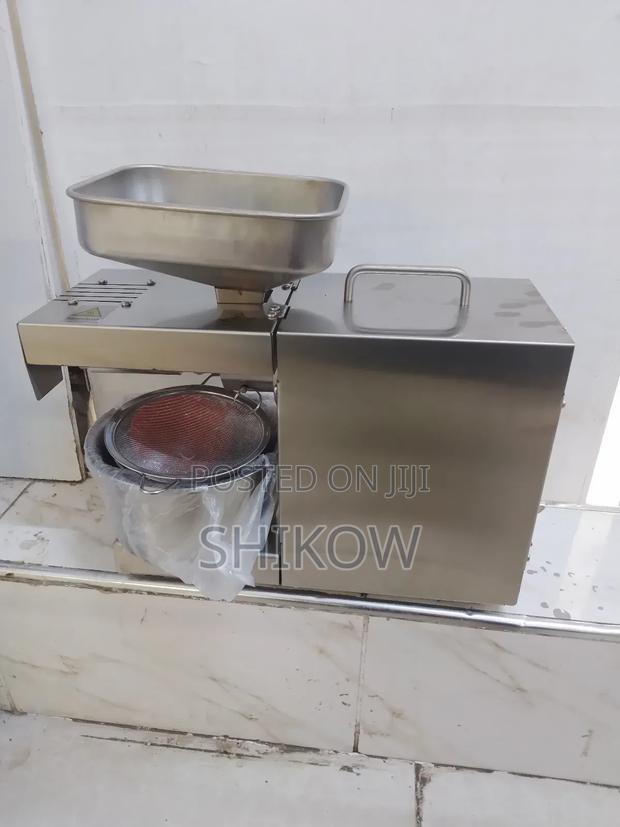 Electric Oil Press - main view