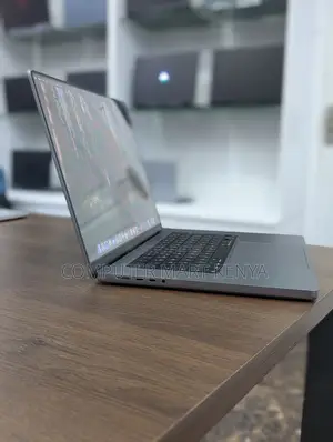 Laptop Apple MacBook Pro 2023 M2 Max 16-Inch 36GB SSD 1T