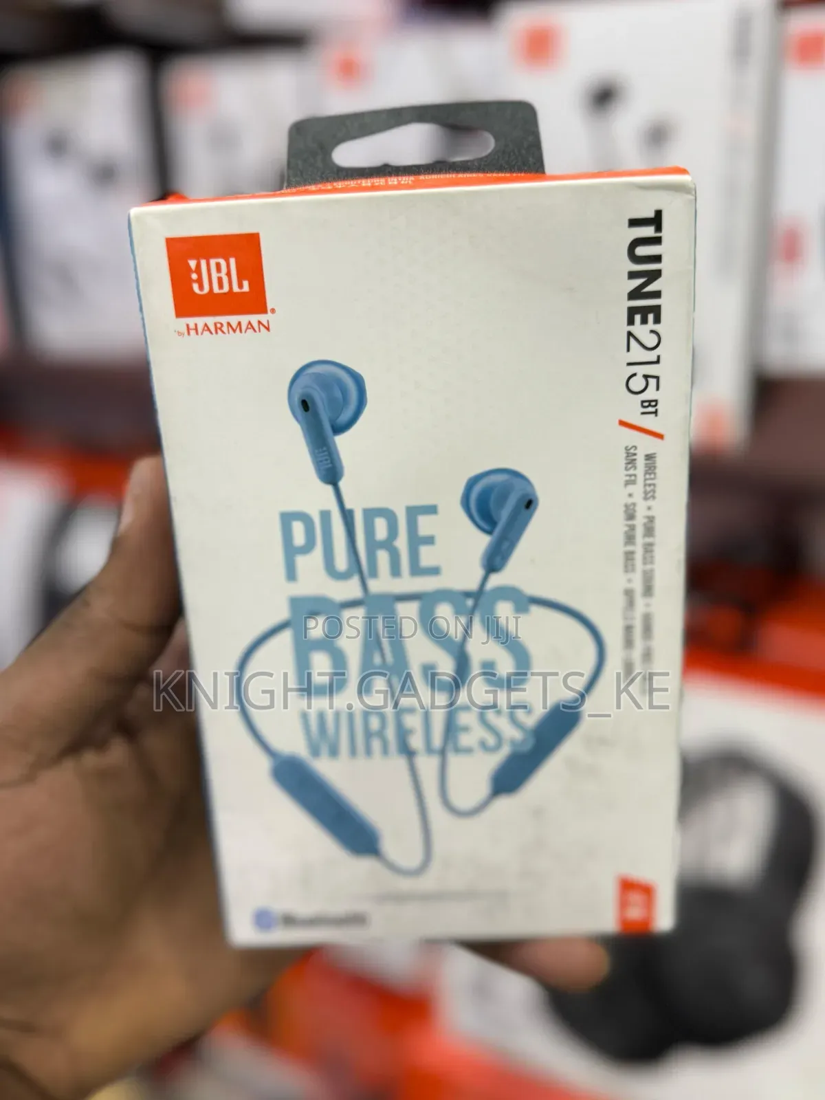 Blue JBL Tune 125 Bt