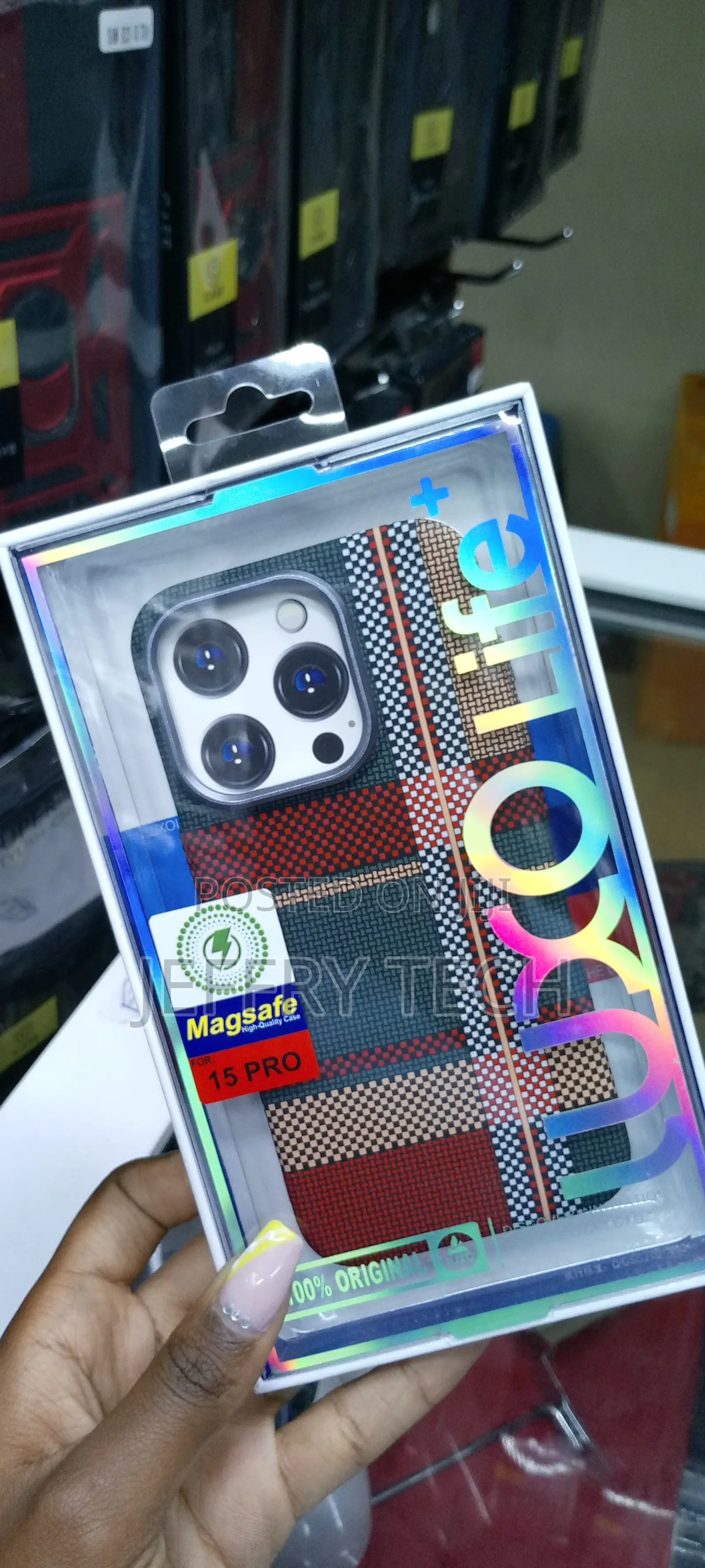 Apple iPhone 15 Pro Tribal Carbon Fiber With Magsafe