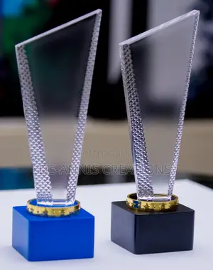 New Gold Ring Tall Awards
