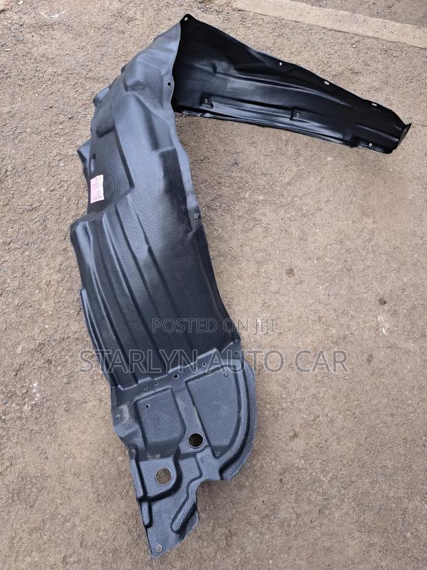 Stoneguard Toyota Wish 2013 - main view
