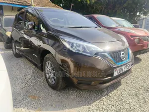 Nissan Note 2016 Brown