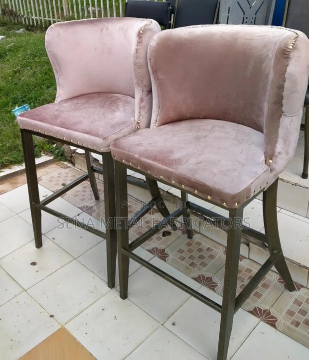 3 Counter Stools Peach Colour. - thumbnail 2