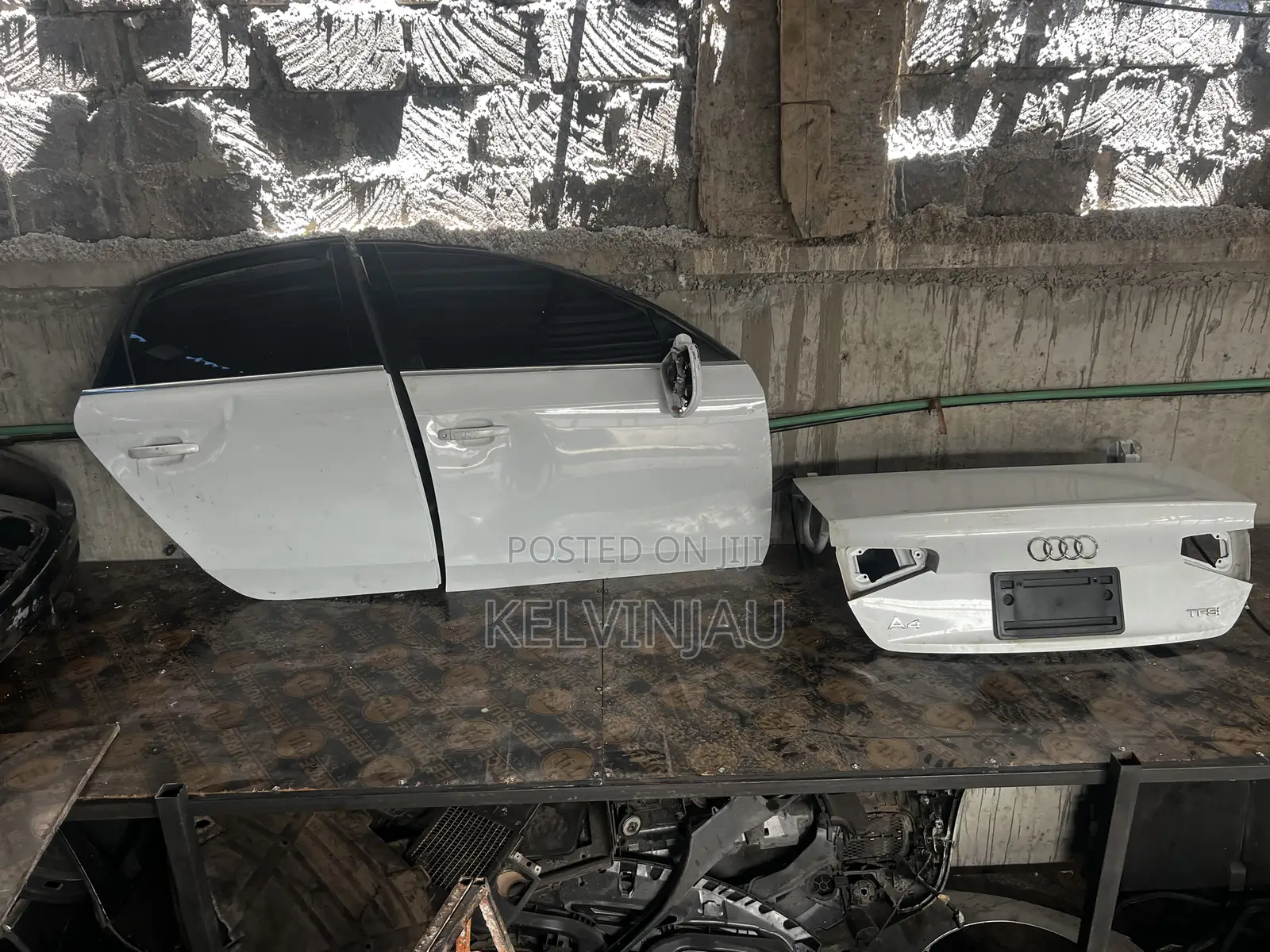 Tearing Off an Audi A4 for Parts