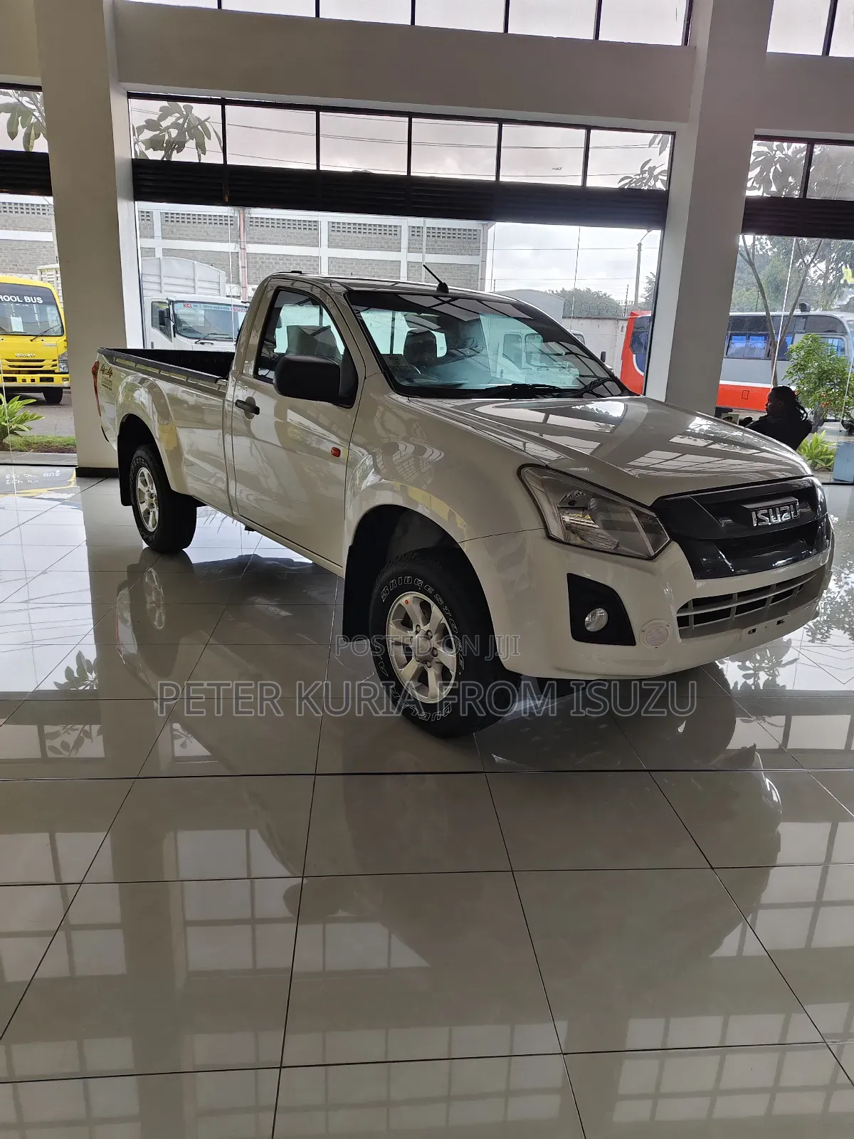 New Isuzu D-MAX 2025 White